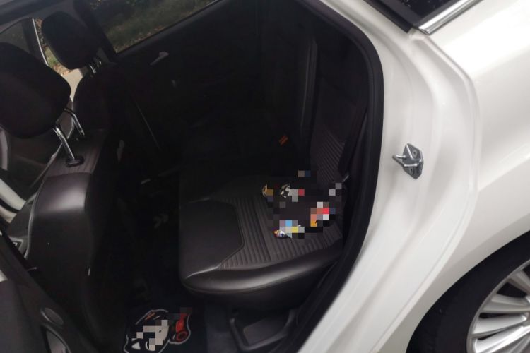 Used Ford Focus 2018 Hatchback Classic EcoBoost 180 Automatic Sport Edition Interior 4