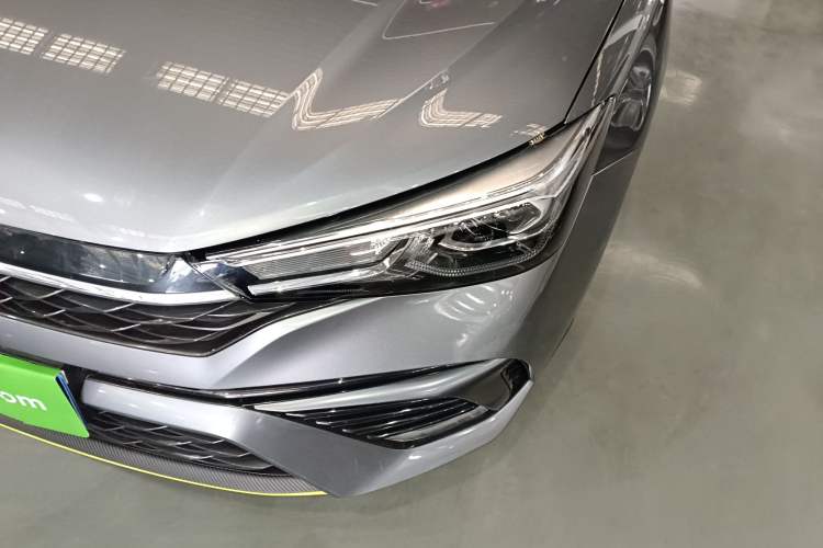 Used Roewe i5 2021 1.5L Manual Platinum Edition
