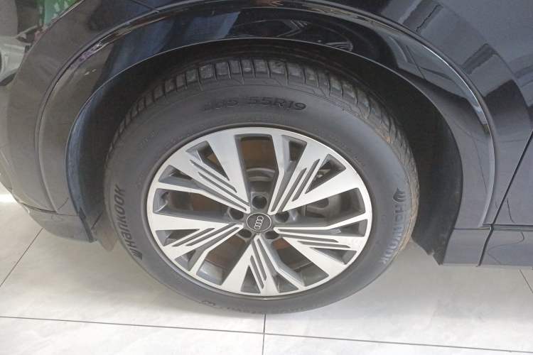 Used Audi Q5 e-tron 2022 40 e-tron Starry Edition Luxury Package
