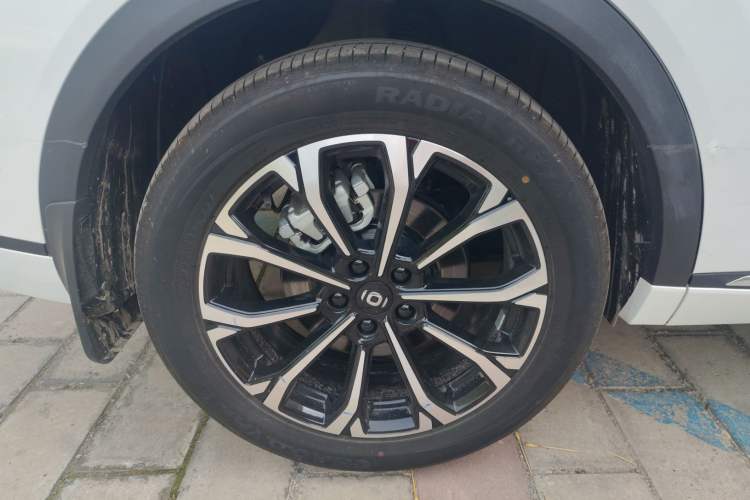 Used CHANGAN NEVO Q05 2025 Truly Delicious Version 125cc Beyond-Excellent Type Right Rear Wheel Hub