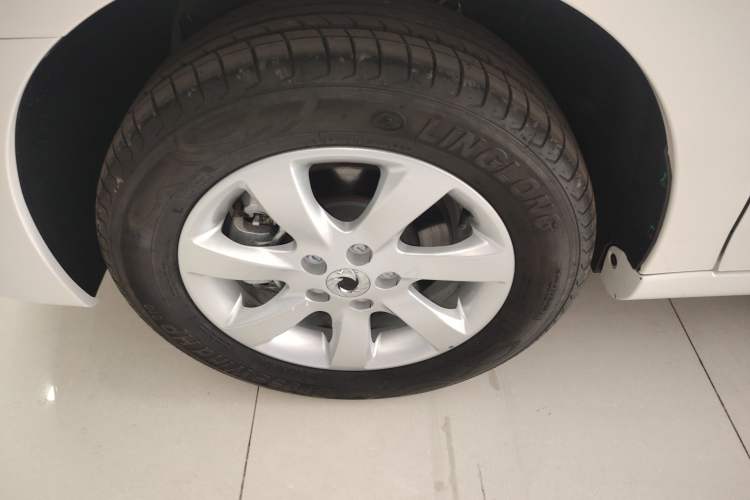 Used Dongfeng Junfeng E11K 2021 60.43 kWh Battery-Swap Version