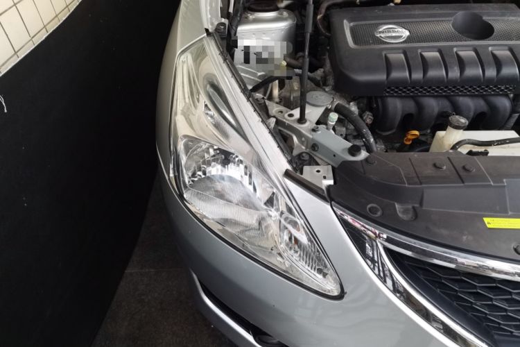 Used Nissan Tiida 2014 1.6L CVT Cool Cafe Edition