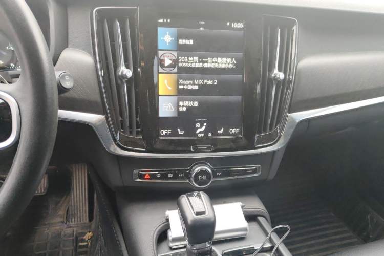 Used Volvo V90 2020 Facelifted Cross Country T5 AWD Zhiyuan Edition
