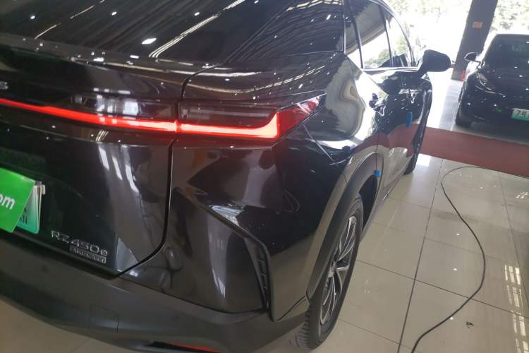 Used Lexus RZ 2023 450e All-Wheel Drive Luxury Edition