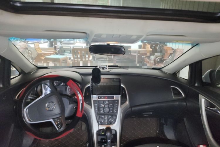 Used Buick GT 2013 XT 1.6L Automatic Fashion Edition