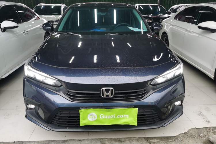 Used Honda Civic 2023 240TURBO CVT Dynamic Edition
