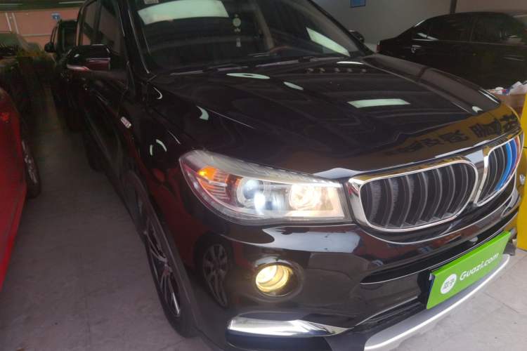 Used SWM G05 2021 PRO 2.0L Manual Elite 7-seater