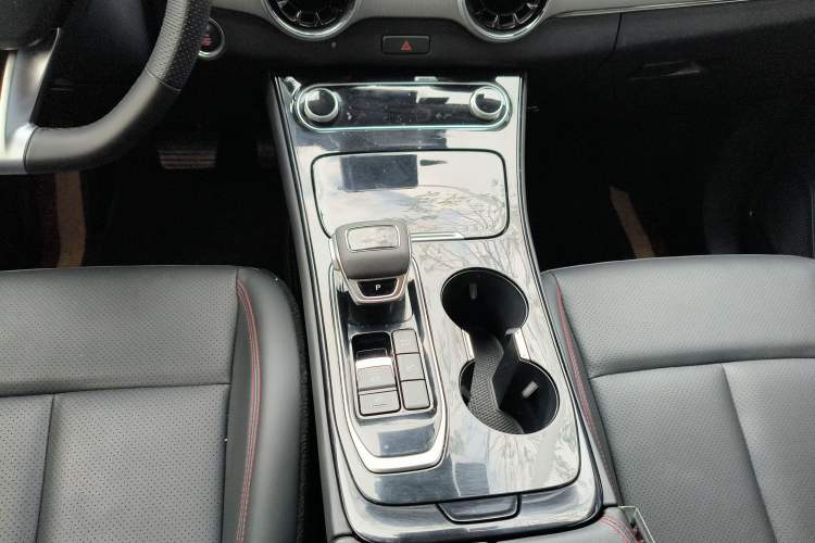 Used FORTHING T5 EVO 2021 1.5TD DCT Diamond Edition