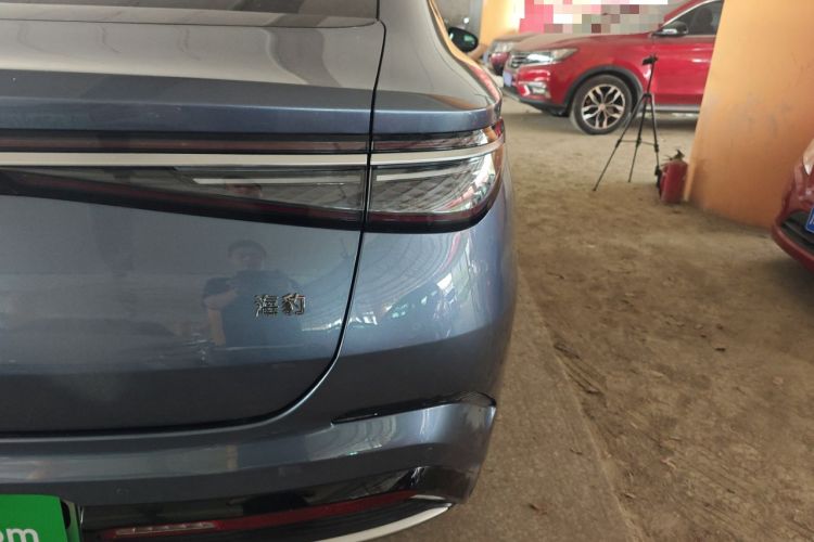 Used BYD Seal 2023 DM-i 1.5T 200km Flagship Model Right Rear Taillight