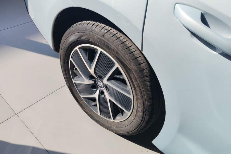 Used BYD Qin L 2024 DM-i 120KM Beyond Model