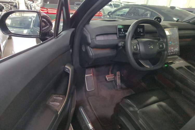 Used Nio ES7 2022 75 kWh Driver Seat