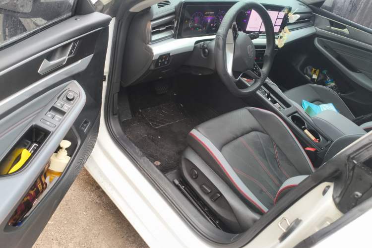 Used Volkswagen Lamando 2024 Lavida L 280TSI DSG Cool & Spicy Edition