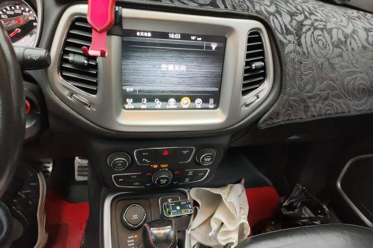 Used Jeep Compass 2017 200T Automatic Family Enjoyment Four-Wheel Drive Edition