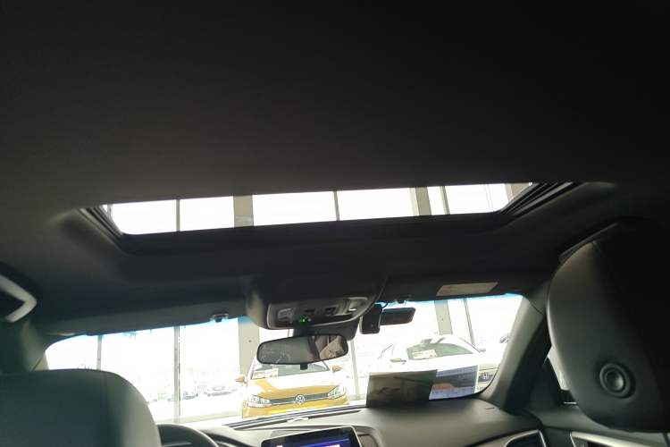 Used Cadillac CT5 2021 28T Tech Edition Headliner