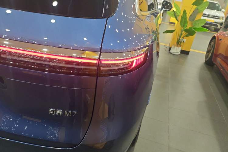 Used Hima AITO M7 2026 Model Range-Extending Ultra All-Wheel Drive 5-Seater Version Exterior 3