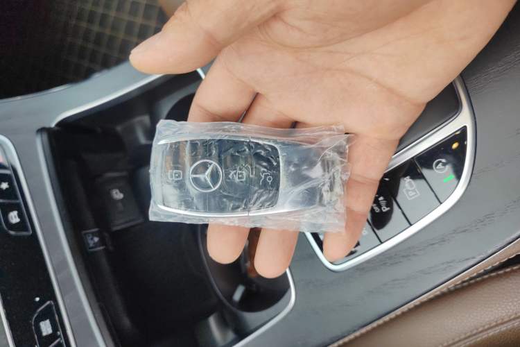 Used Mercedes-Benz E-Class 2022 Second Facelift E 300 L Sport Luxury Edition
