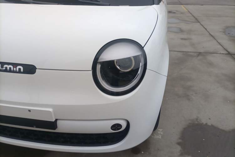 Used CHANGAN NEVO Lumin 2026 Model Treasure Edition 205km Passionate Beige Ningde Left Front Headlight