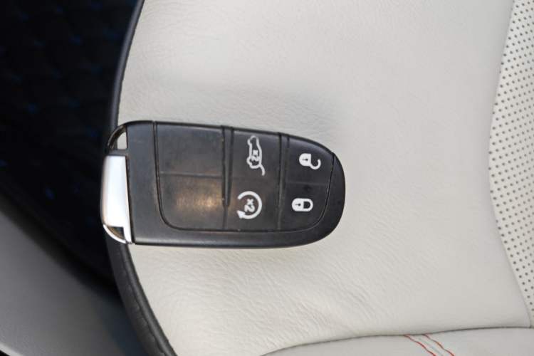 Used Jeep Compass 2017 200T Automatic Prestige Edition
