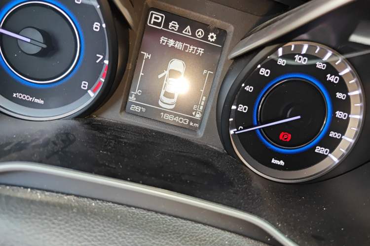 Used CHANGAN Eado 2018 1.6L GDI Automatic Fashion Edition
