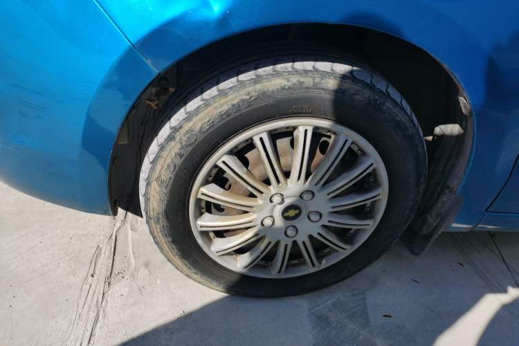 Used Chevrolet Sail 2013 Sedan 1.4L Manual - Youyi Happiness Edition
