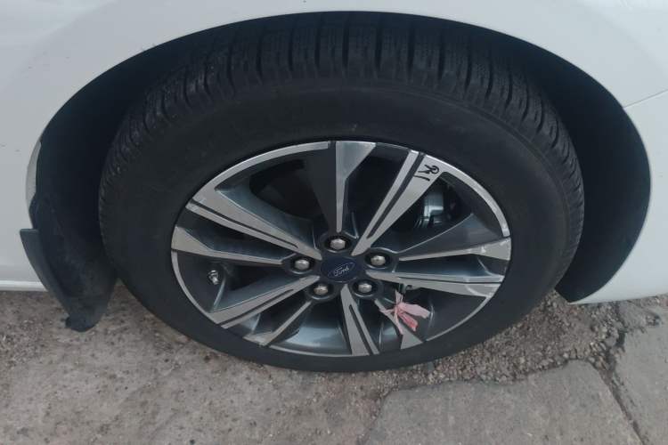 Used Ford Escort 2021 1.5L Automatic Diamond Edition Exterior 7