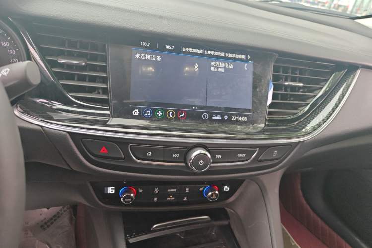 Used Buick Regal 2024 Revised 25T Ultra-Comfort Edition Audio And AC Panel