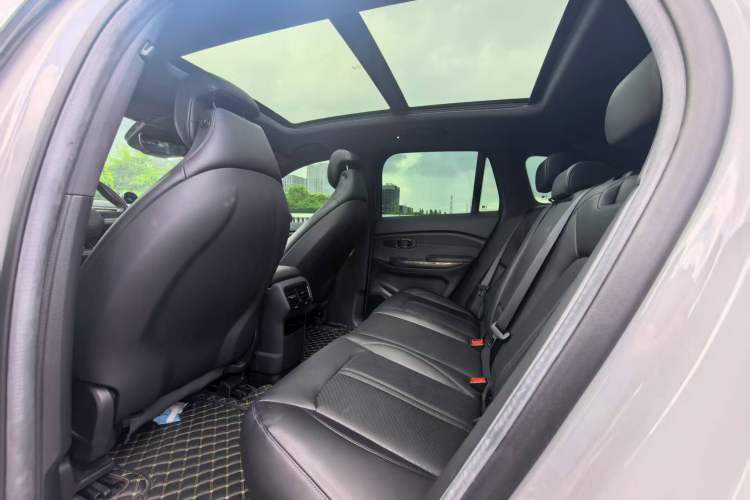 Used Nio ES6 2022 75 kWh Sport Edition
