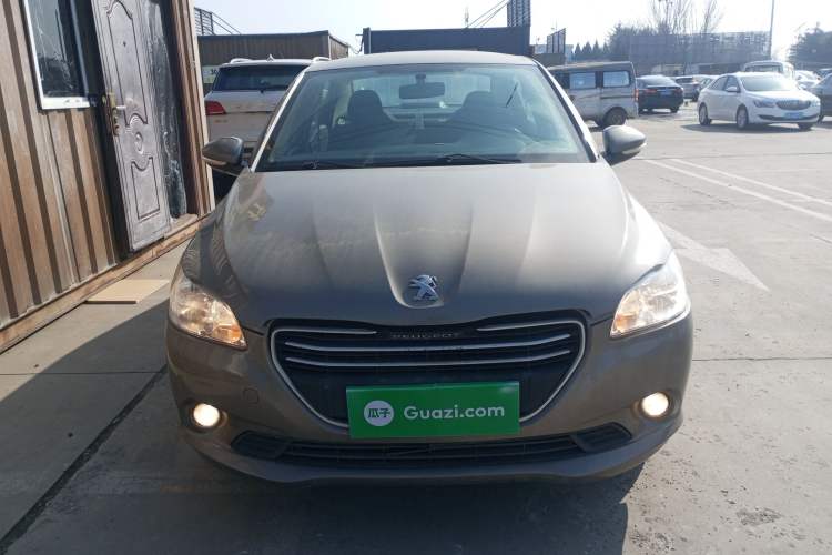 Used Peugeot 301 2014 1.6L Manual Comfort Edition
