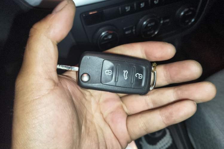 Used Volkswagen Sharan 2016 280TSI Enjoyment Model 7-Seater
