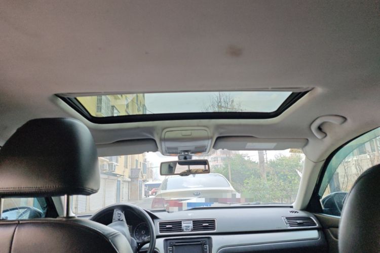 Used Volkswagen Passat 2015 1.8TSI DSG Prestige Edition
