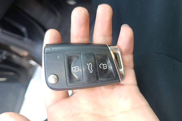 Used Volkswagen Tiguan L 2017 330TSI Automatic Two-Wheel Drive Luxury Edition