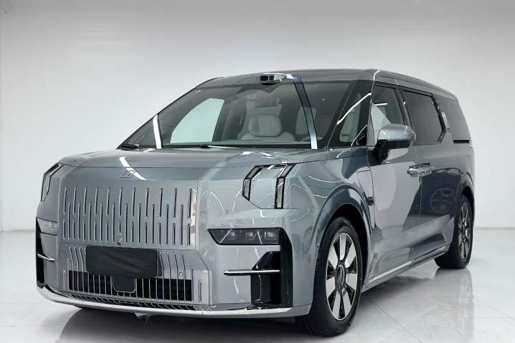 Used Zeekr 009 2024 Six-Seat Executive Version 4WD 140 kWh