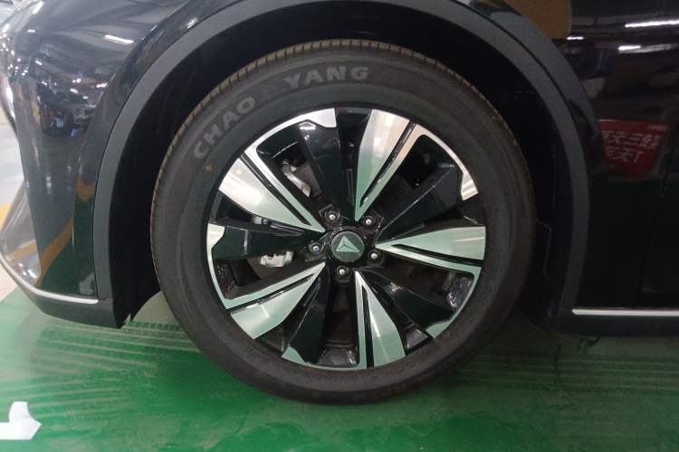 Used Deepal SL03 2025 Revised Version Range-Extended Elite Edition
