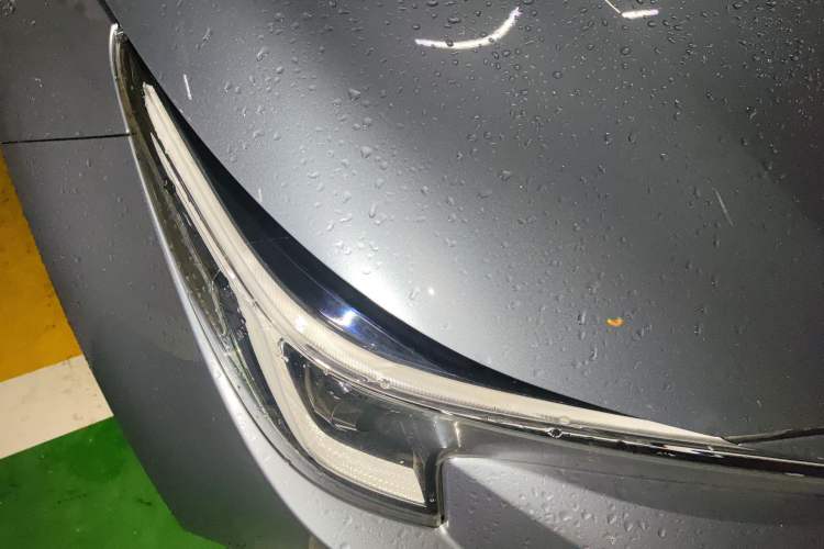 Used Toyota Levin 2023 Smart Electric Hybrid Dual-Engine 1.8L Luxury Edition Right Front Headlight