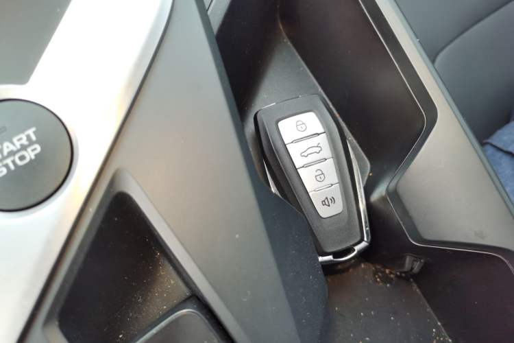 Used Geometry A 2024 500KM Travel Edition