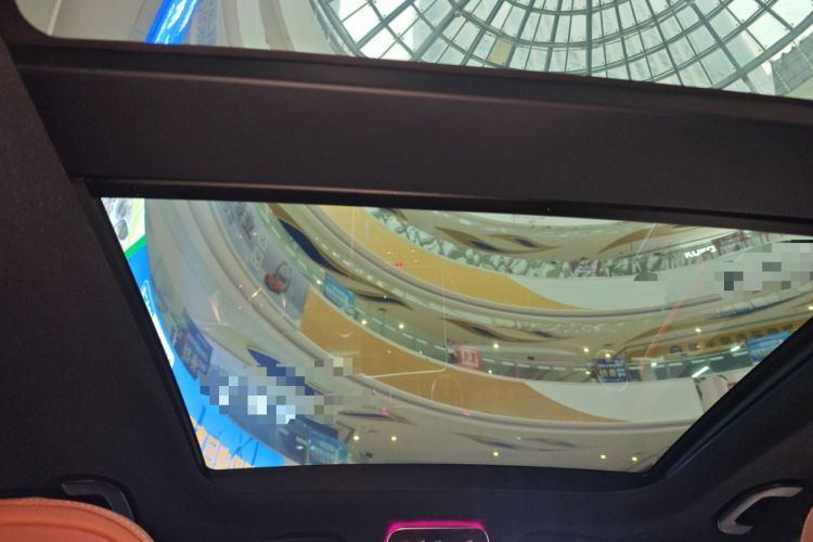 Used Mercedes-Benz GLC 2025 Refresh GLC 260 L 4MATIC Dynamic Edition Headliner