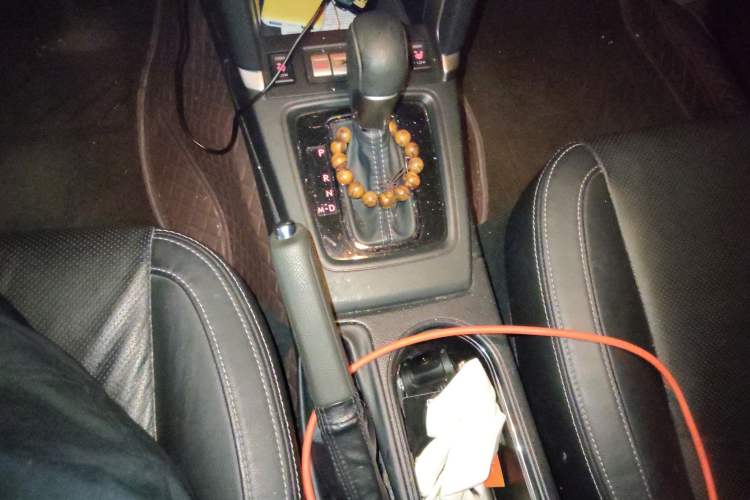 Used Subaru Forester 2016 2.5i Prestige Navigation Edition Gear Lever