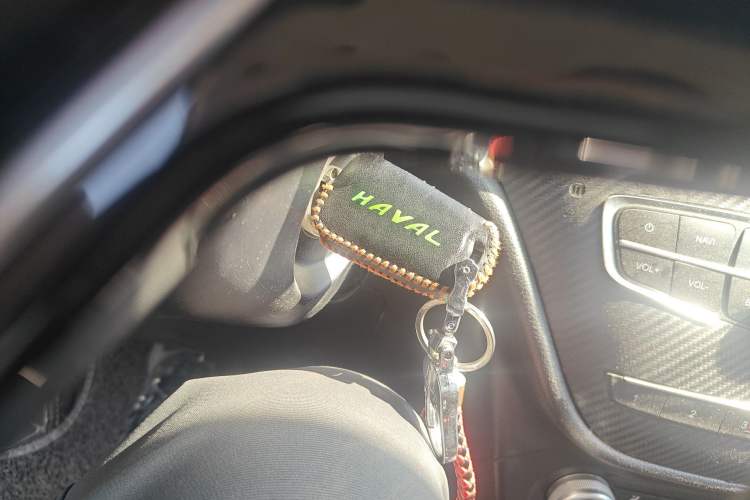 Used Haval H1 2015 1.5L AMT Luxury Model
