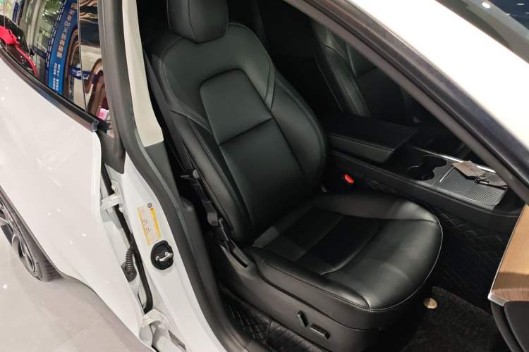 Used Tesla Model Y 2022 Rear-Wheel-Drive Version