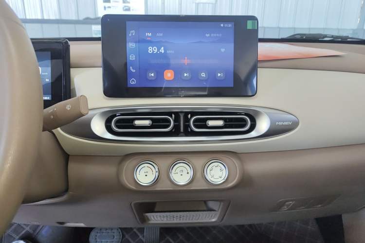 Used Wuling Hongguang MINIEV 2025 Four-Door Version Premium Edition