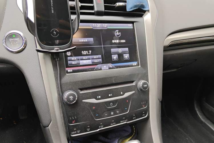 Used Ford Mondeo 2013 2.0L GTDi 200 Luxury Model