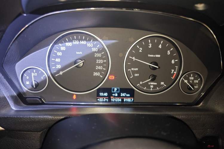 Used BMW 3 Series GT 2013 320i Leading Model
