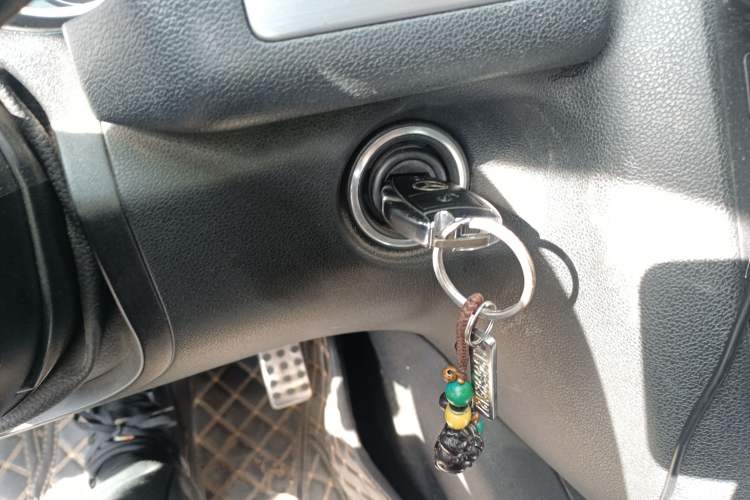 Used Mercedes-Benz R-Class 2014 R 320 4MATIC Luxury Model
