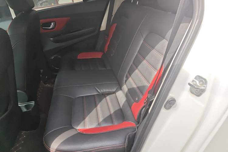 Used Haval H1 2016 Blue Label 1.5L Manual Urban Model
