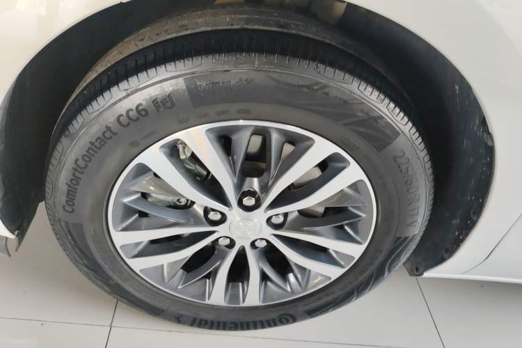 Used Buick GL8 2020 ES Land Cruiser 653T Comfort Edition