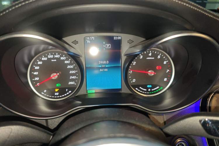 Used Mercedes-Benz C-Class 2019 C 260 L Sport Edition Instrument Cluster