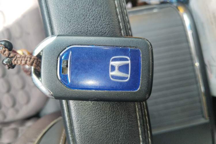 Used Honda Elysion 2019 2.0L Hybrid Luxury Edition
