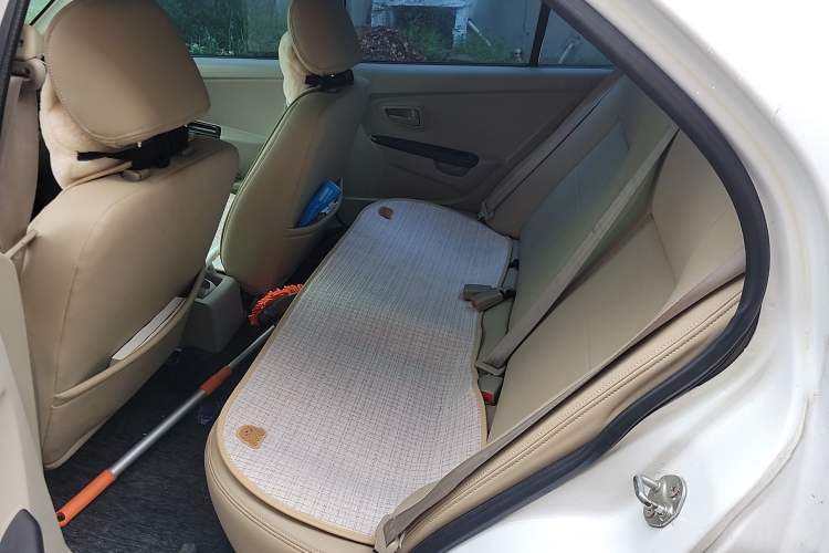 Used Soueast V3 Lingyue 2015 1.5L Manual Happiness Edition Left Rear Seat