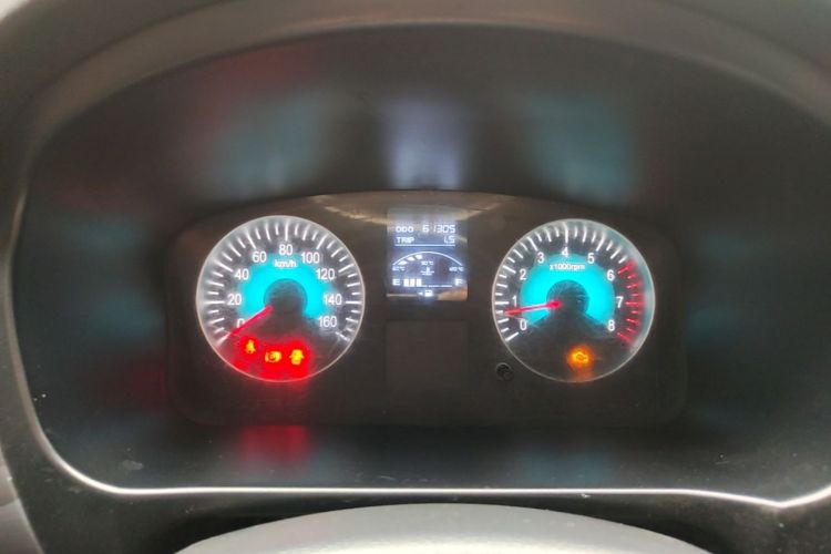 Used Jinbei Gold Hiace 2021 1.5L Passenger Van Travel Lion 6-Seater