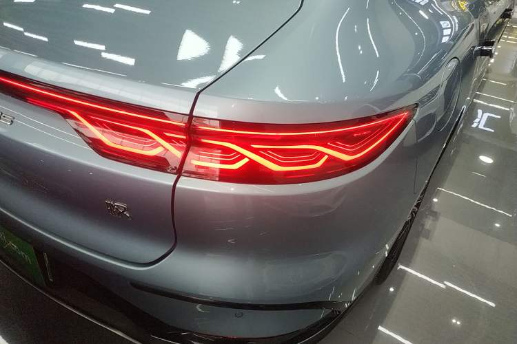 Used BYD Han 2023 EV Champion Edition 506KM Front-Wheel-Drive Premium Model